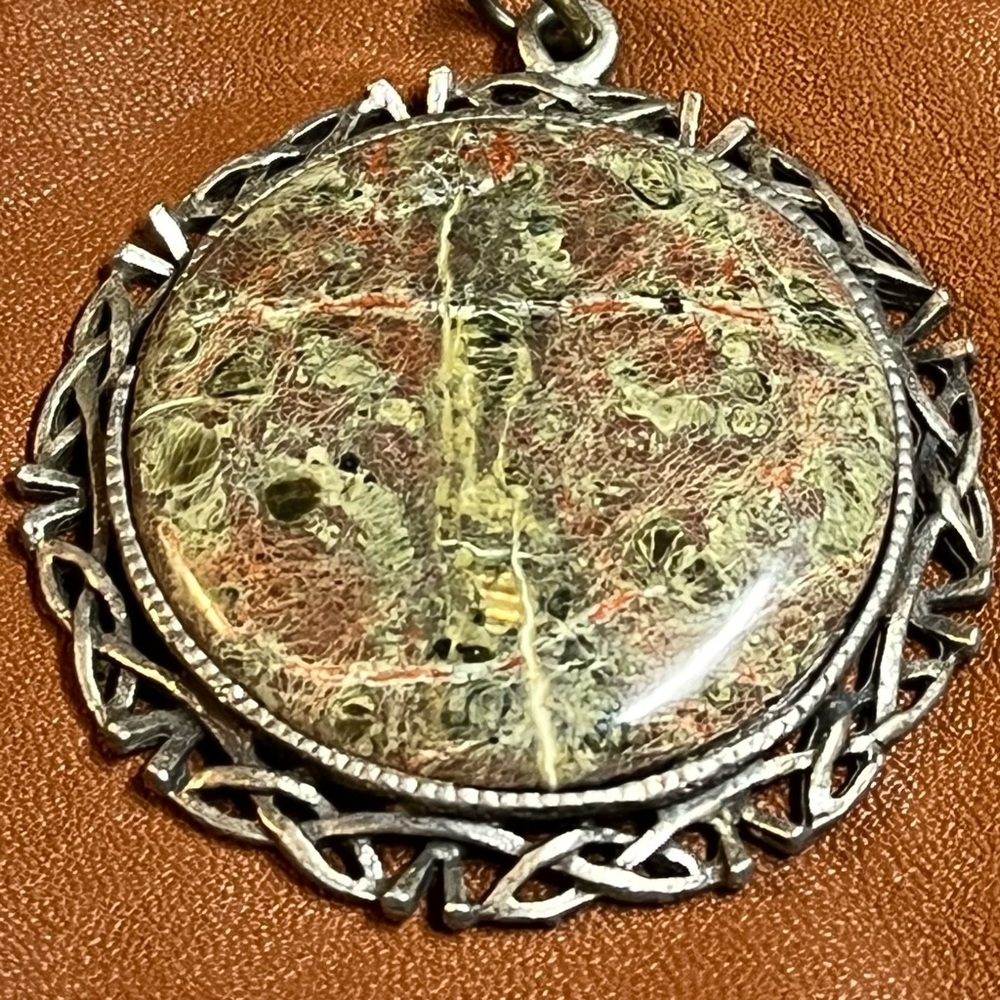 Dragons Blood Jasper & Silvertone Pendant Celtic Style Approx 1.75" Diameter